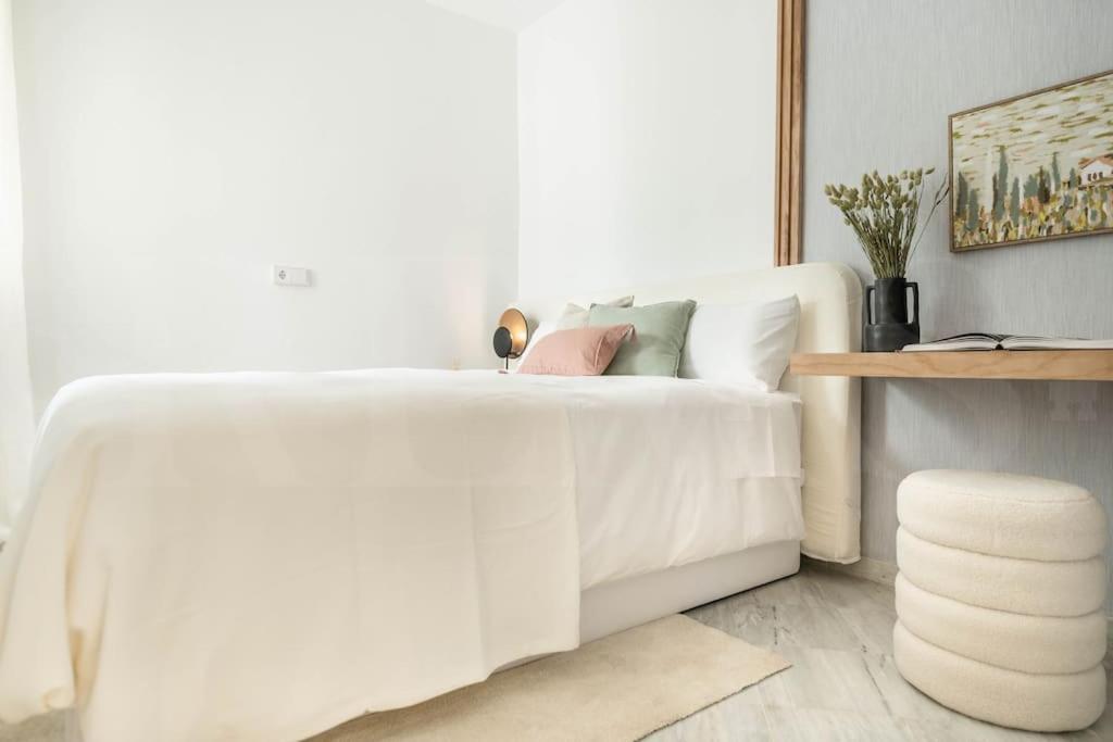 Sophisticated & Private Terrace - Center By Rems Apartamento