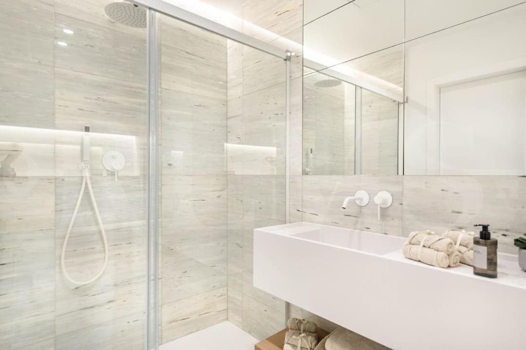 Apartment Sophisticated & Private Terrace - Center By Rems *