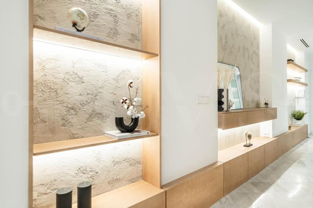 Sophisticated & Private Terrace - Center By Rems Apartment